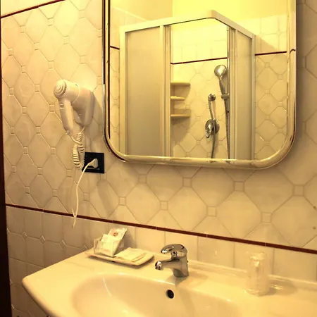 99 게스트하우스 라킬라